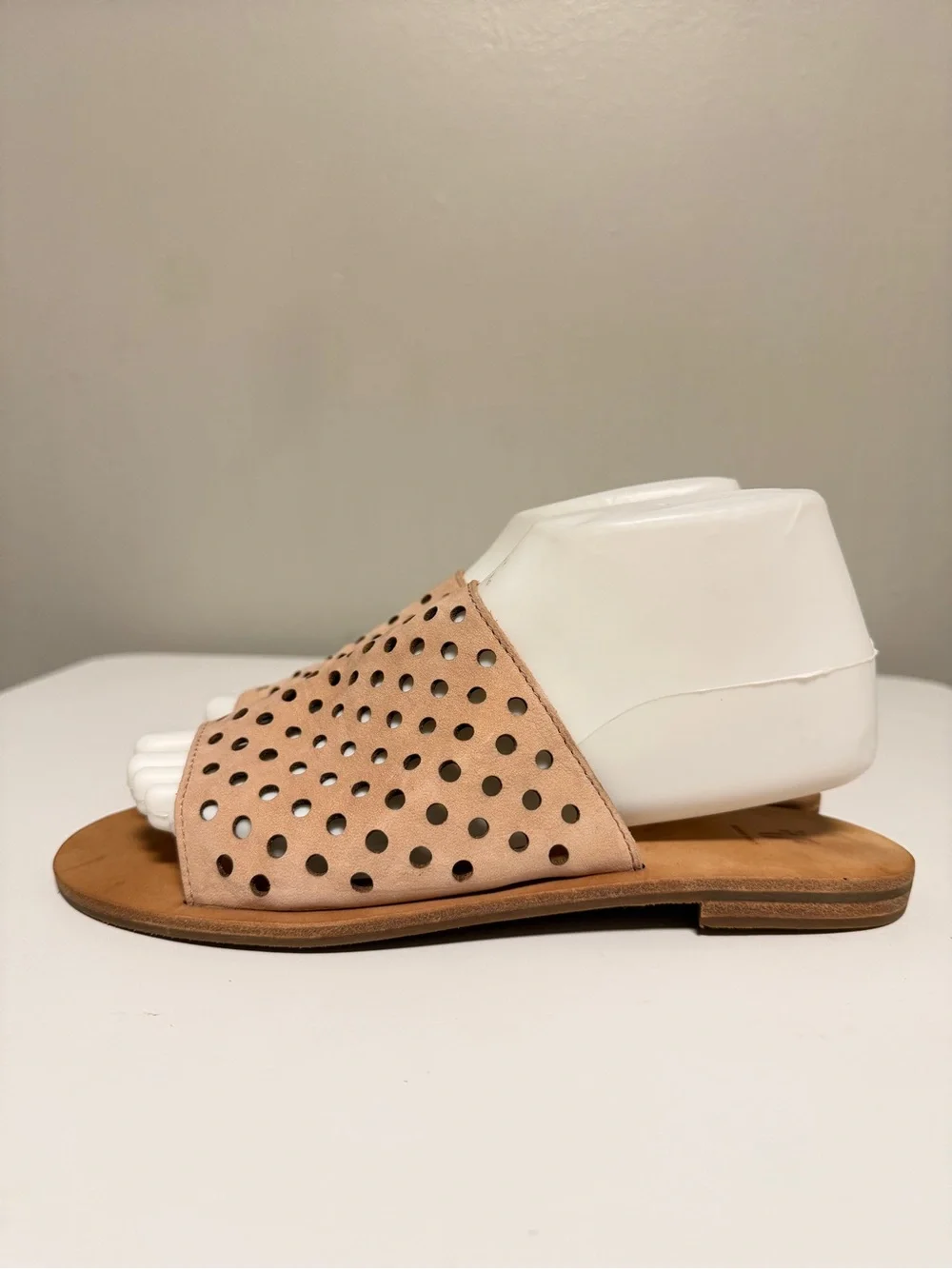 FRYE Riley Perf Slides Leather Slip-On Sandals Tan Brown Women’s US 8